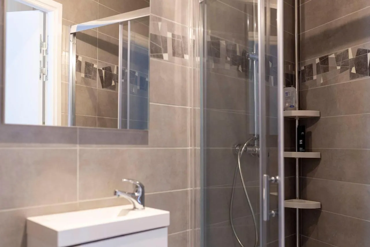 Apartamento Loc Trotteur Le Graphite T2 Grand Confort Terrasse Lourdes